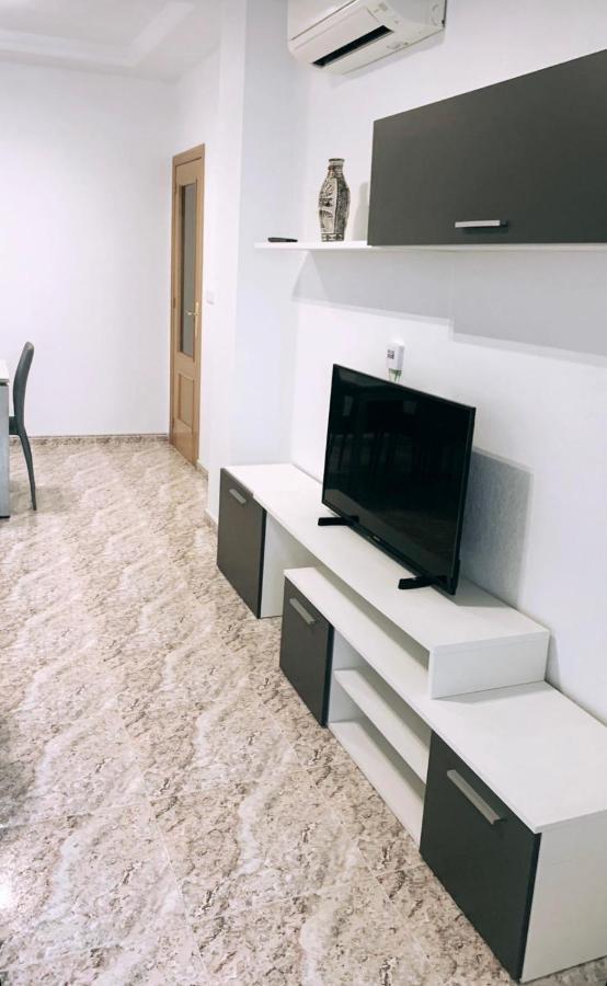 Apartamento Lola Торевьиа Экстерьер фото